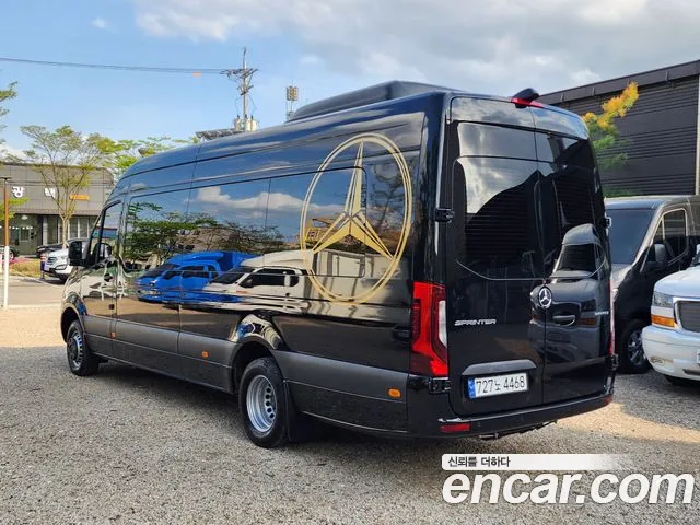 Mercedes-Benz Sprinter 2023 Черный из Кореи, фото 3