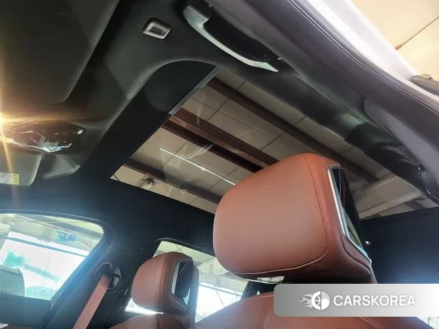 BMW 7 Series (G70) 2025 Белый из Кореи, фото 3