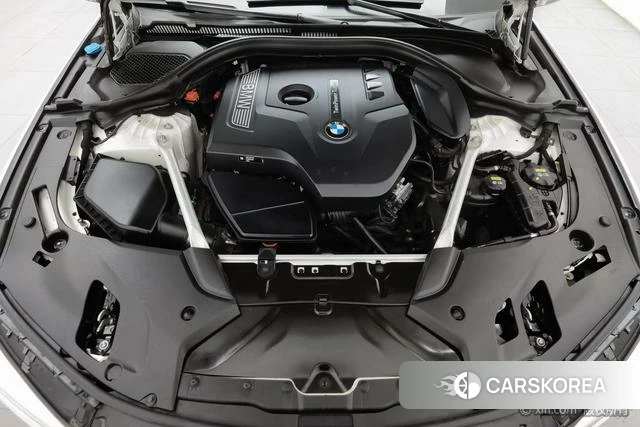 BMW 5 series 2019 Темно-серый из Китая, фото 3