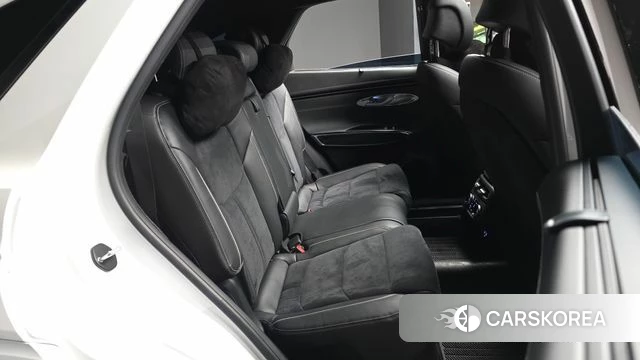Genesis GV70 2022 Белый из Кореи, фото 3