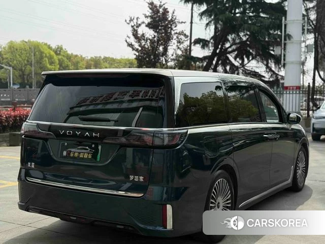 Lan Tu Dreamer PHEV 2025 Синий из Китая, фото 3