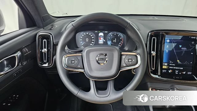 Volvo XC40 2019 Серебряный из Кореи, фото 3