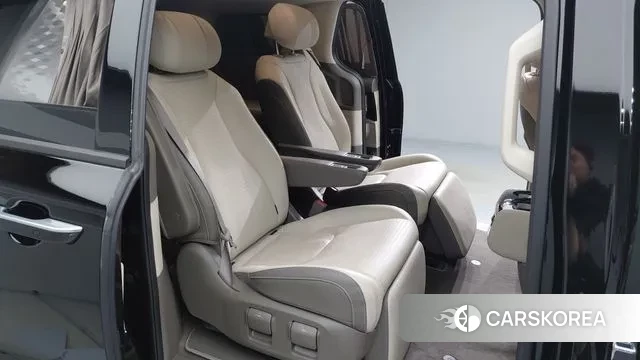 Kia The New Carnival 4th Generation 2024 Черный из Кореи, фото 3