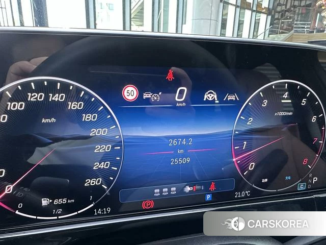 Mercedes-Benz E-class 2025 Черный из Китая, фото 3