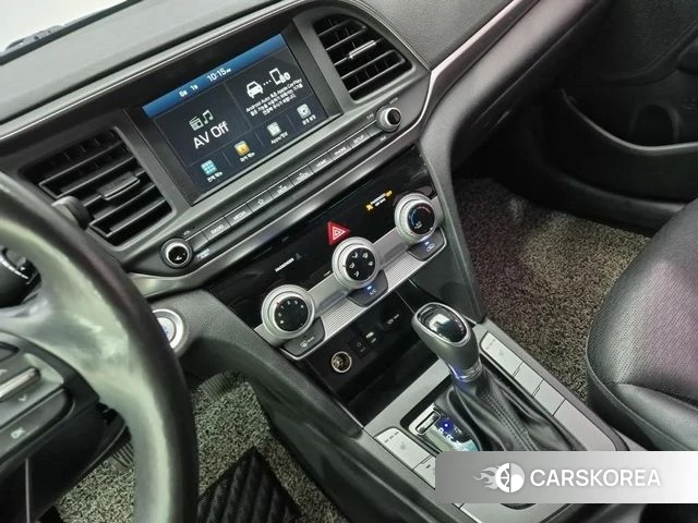 Hyundai The New Avante AD 2019 Белый из Кореи, фото 3