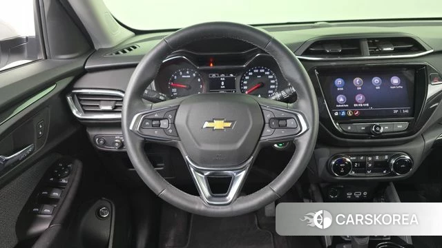 Chevrolet (GM Daewoo) Trailblazer 2022 Белый из Кореи, фото 3