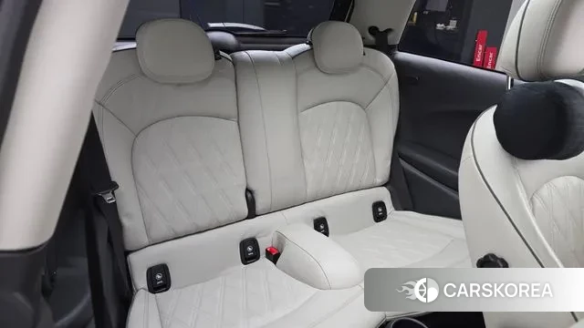 Mini Cooper S 2022 Жемчужный цвет из Кореи, фото 3