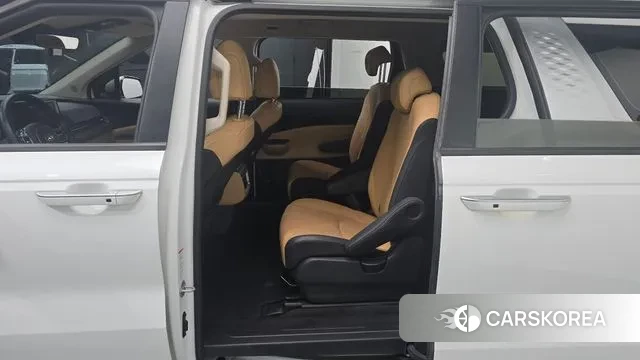 Kia Carnival 4th generation 2021 Белый из Кореи, фото 3