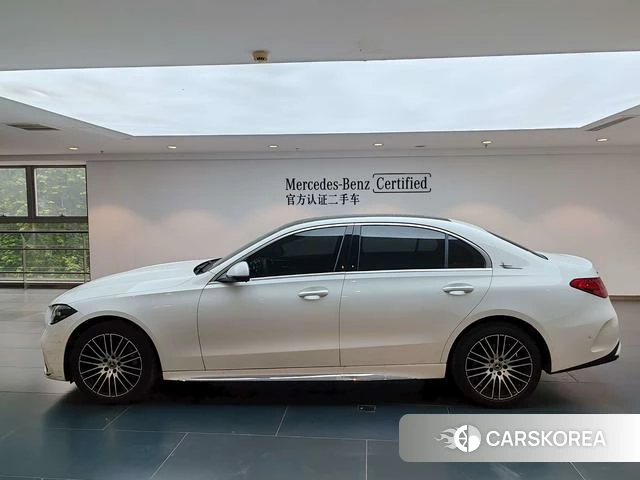 Mercedes-Benz Class C 2025 Белый из Китая, фото 3