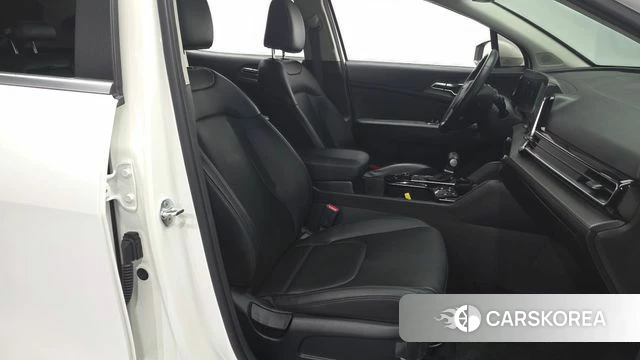 Kia Sportage 5th Generation 2022 Белый из Кореи, фото 3