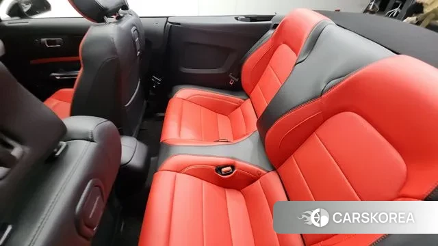 Ford Mustang 2023 Черный из Кореи, фото 3