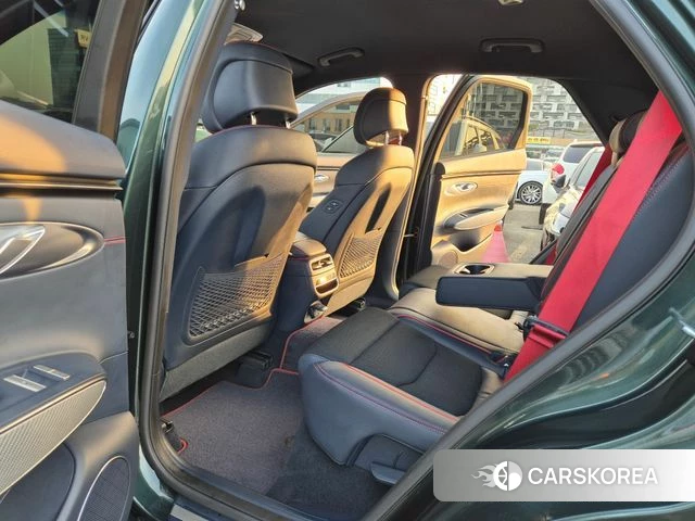 Genesis GV70 2021 Темно-зеленый из Кореи, фото 3