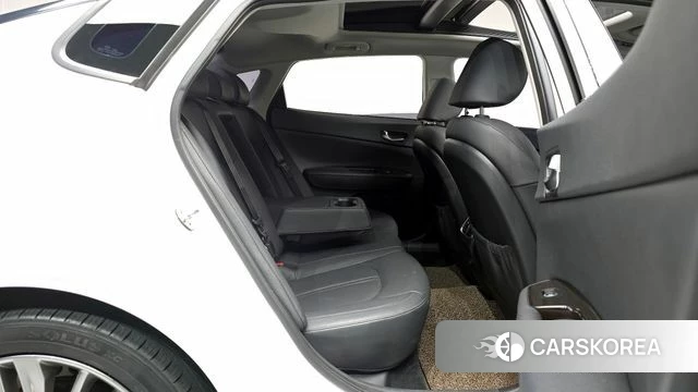 Kia The New K5 2nd generation 2018 Белый из Кореи, фото 3
