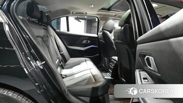 BMW 3 Series (G20) 2021 Черный из Кореи, фото 3