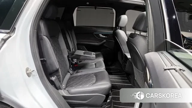 Audi Q7 (4M) 2023 Белый из Кореи, фото 3