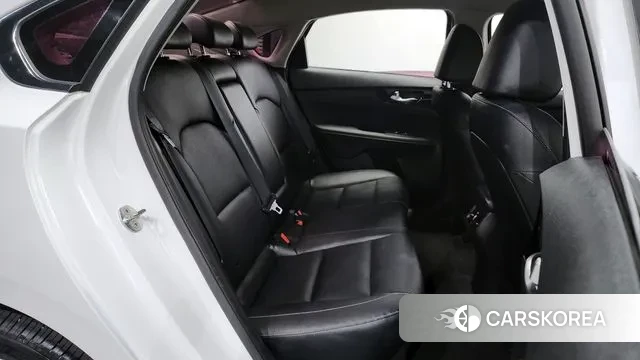 Kia Come New K3 2018 Белый из Кореи, фото 3