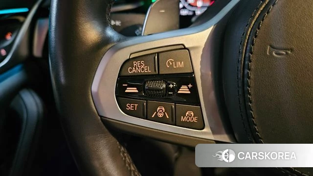 BMW 5 Series (G30) 2023 Белый из Кореи, фото 3