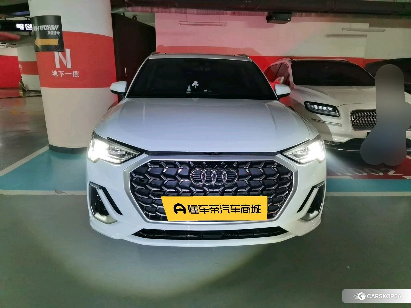 Audi Q3 2023 Белый из Китая, фото 3