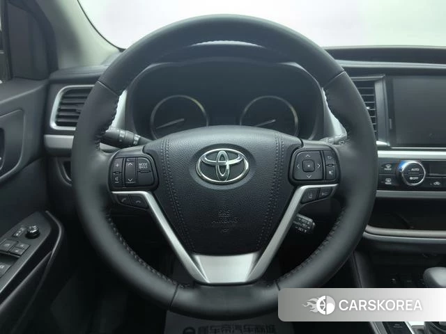 Toyota Highlander 2021 Черный из Китая, фото 3
