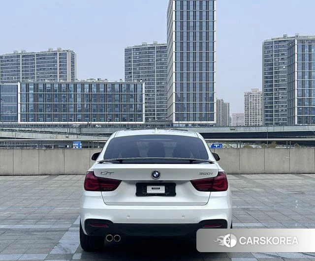 BMW 3 series GT 2021 Белый из Китая, фото 3