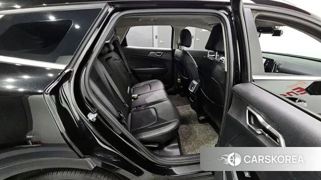 Kia Sportage 5th Generation 2021 Черный из Кореи, фото 3