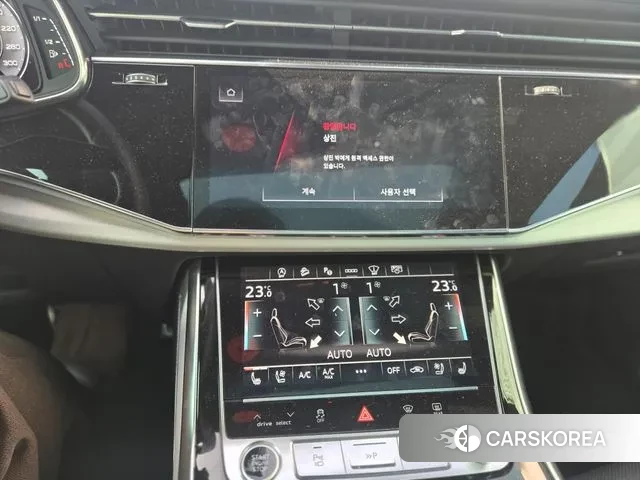 Audi Q8 (4M) 2023 Черный из Кореи, фото 3