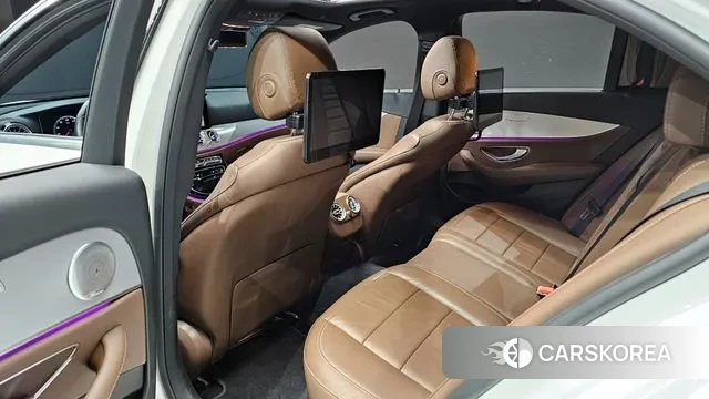 Mercedes-Benz E-Class W213 2020 Белый из Кореи, фото 3