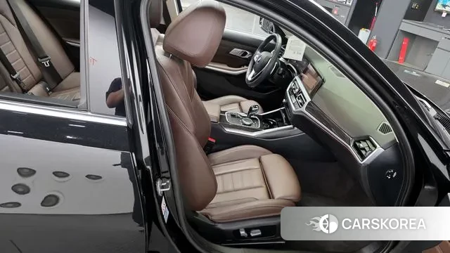 BMW 3 Series (G20) 2022 Черный из Кореи, фото 3