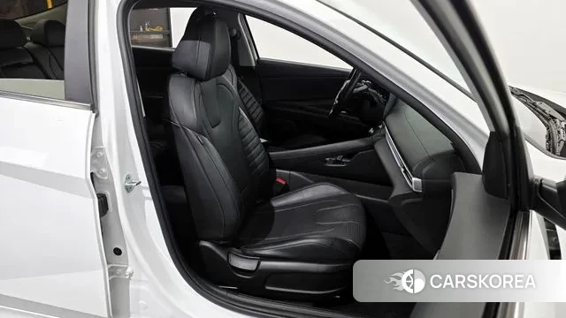 Hyundai Avante (CN7) 2021 Белый из Кореи, фото 3