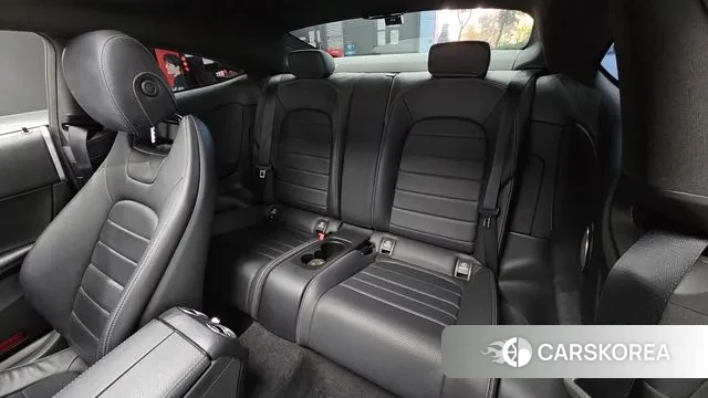 Mercedes-Benz C-Class W205 2018 Белый из Кореи, фото 3