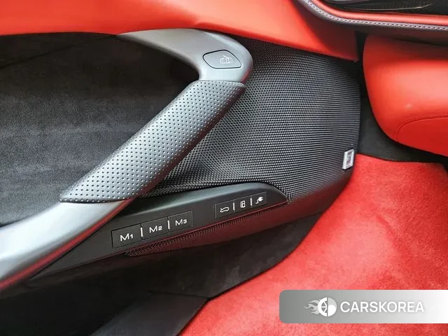 Ferrari 296 GTS 2023 Красный из Кореи, фото 3