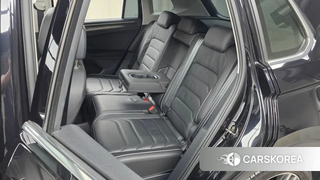 Volkswagen Tiguan second Generation 2023 Черный из Кореи, фото 3