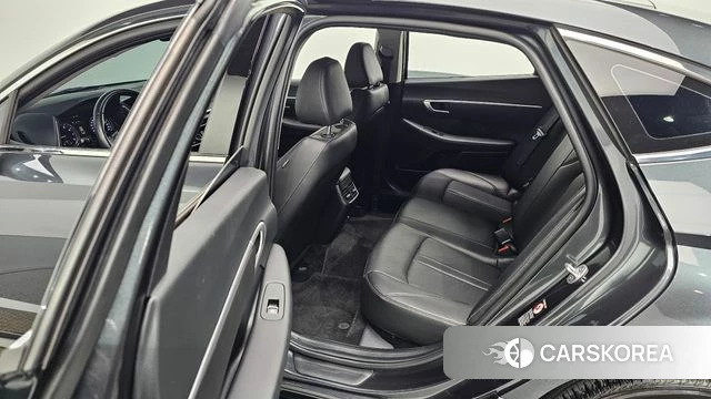 Hyundai Sonata (DN8) 2022 Серый из Кореи, фото 3