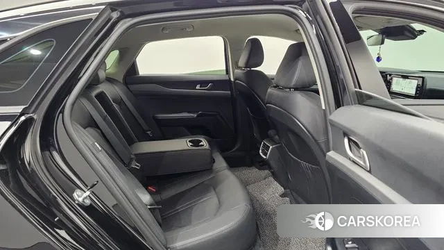 Kia K5 3rd generation 2023 Черный из Кореи, фото 3