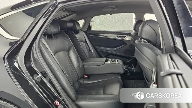 Genesis G80 2018 Черный из Кореи, фото 3