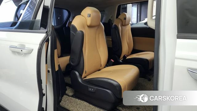 Kia Carnival 4th generation 2021 Белый из Кореи, фото 3