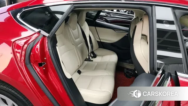 Tesla Model S 2019 Красный из Кореи, фото 3