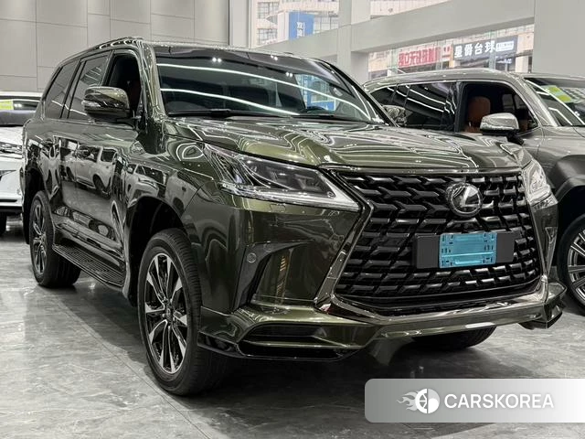 Lexus LX 2022 Зеленый из Китая, фото 3