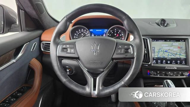 Maserati Levante 2020 Серый из Кореи, фото 3