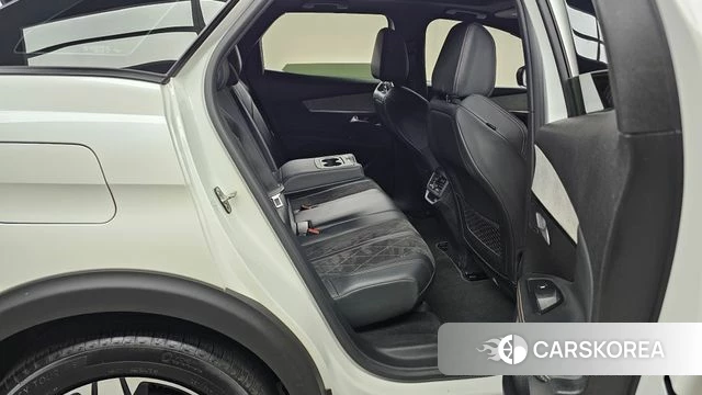 Peugeot 3008 second generation 2019 Белый из Кореи, фото 3