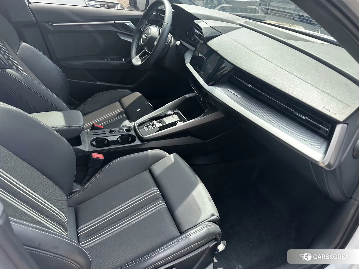 Audi A3 2022 Белый из Китая, фото 3