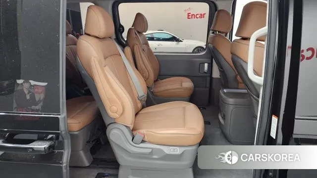Hyundai Staria 2021 Черный из Кореи, фото 3