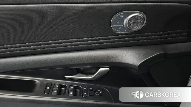 Hyundai Avante (CN7) 2022 Белый из Кореи, фото 3