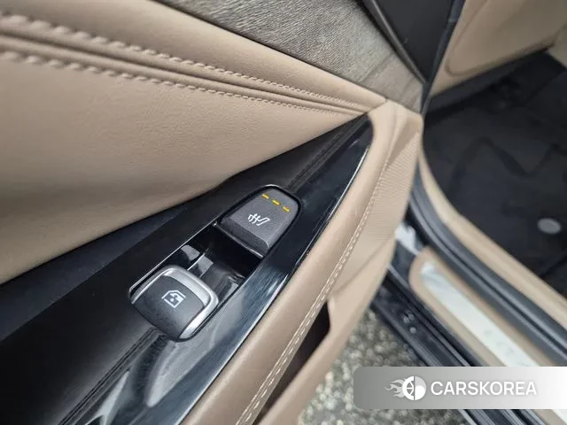 Kia K8 Hybrid 2022 Черный из Кореи, фото 3