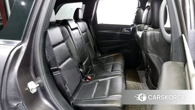 Jeep Grand Cherokee 2018 Серый из Кореи, фото 3