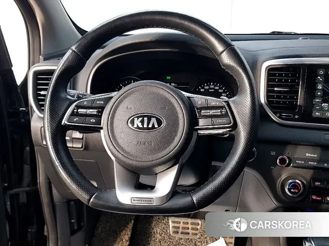Kia Sportage The Bold 2021 Черный из Кореи, фото 3