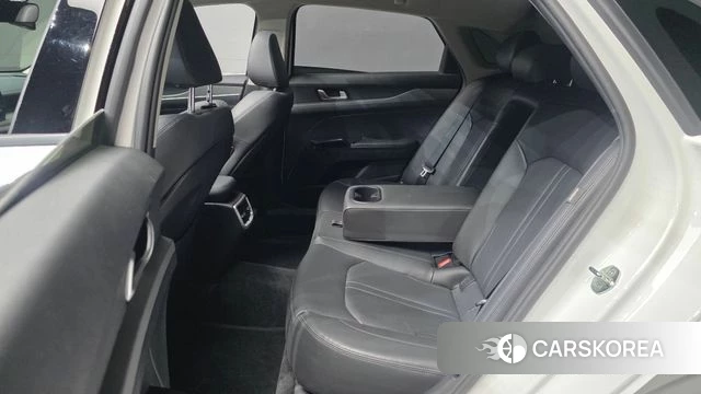 Kia K5 3rd generation 2023 Белый из Кореи, фото 3