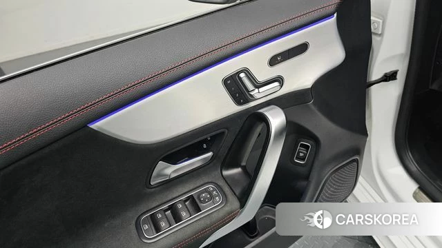 Mercedes-Benz CLA-Class C118 2023 Белый из Кореи, фото 3