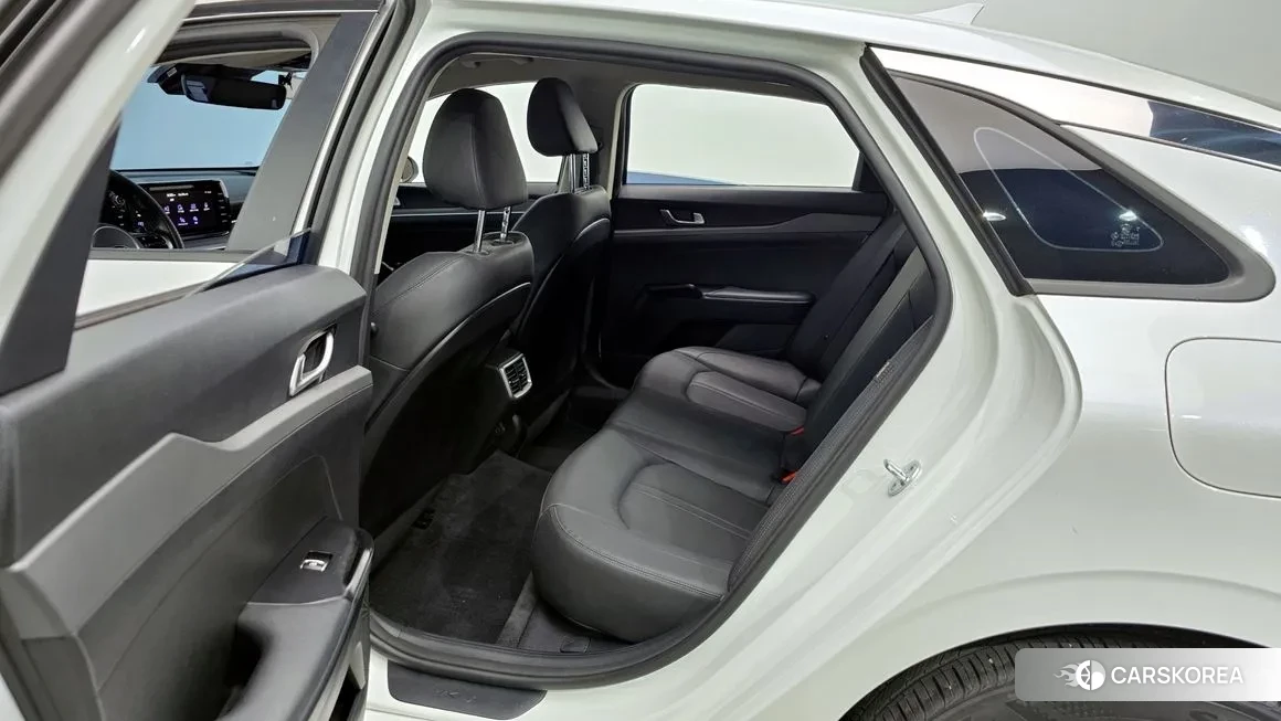 Kia K5 3rd generation 2020 Белый из Кореи, фото 3