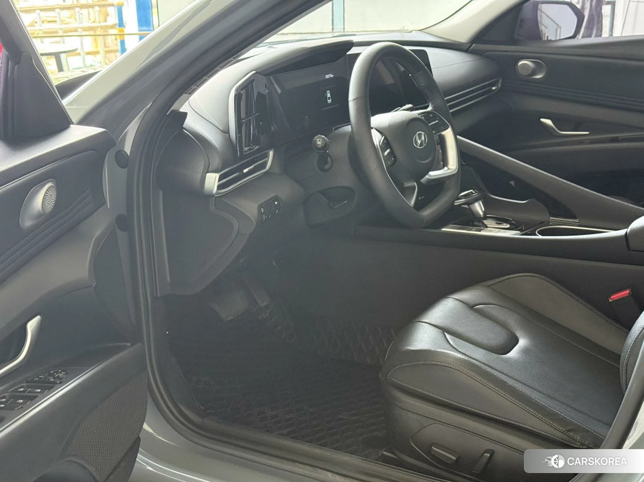 Hyundai Elantra 2022 Темно-серый из Китая, фото 3